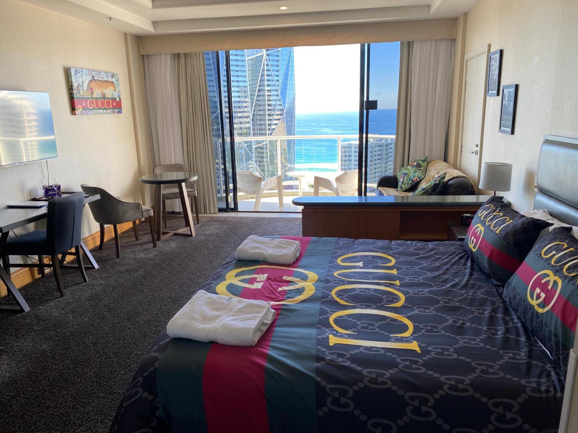 Luxury Privately Owned Ocean View Studio Apartments At O4Ks Gold Tower ゴールドコースト エクステリア 写真